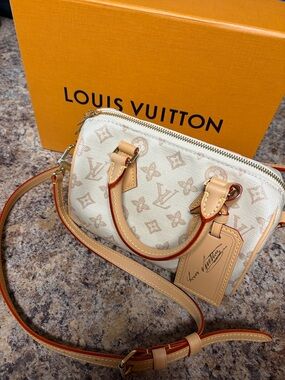 Louis Vuitton Cream Speedy 20 Bandouliere 130th Anniversary Edition- Linen